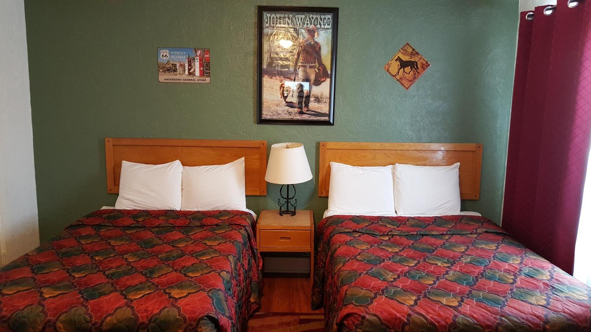 Deluxe Inn Seligman Rum bild